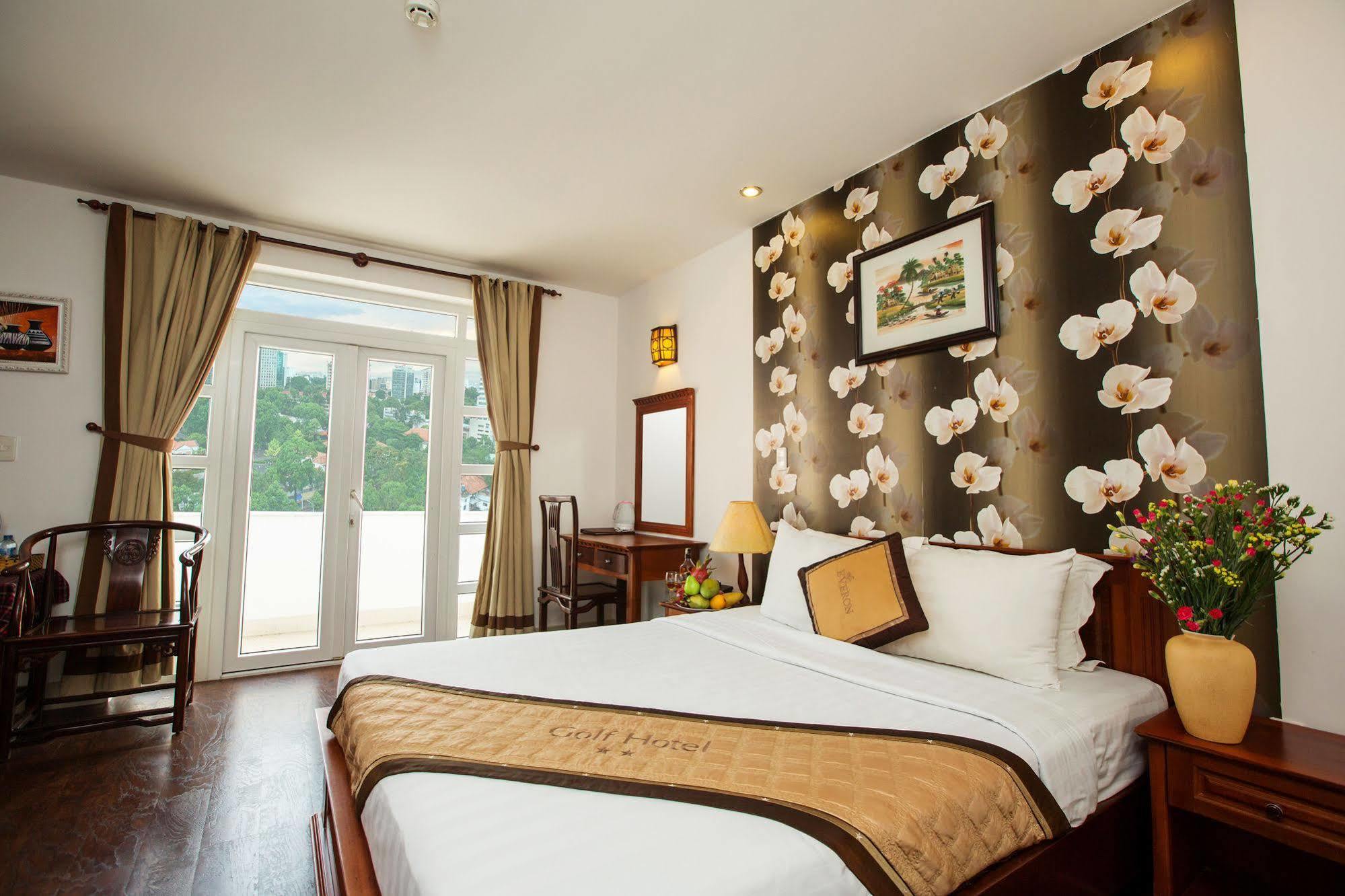 Golf Hotel Ho Chi Minh City Exterior photo